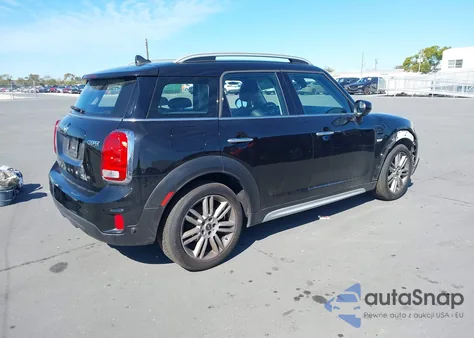 2020 Mini Countryman Cooper из США, поврежденный, VIN WMZYW3C02L3L27288